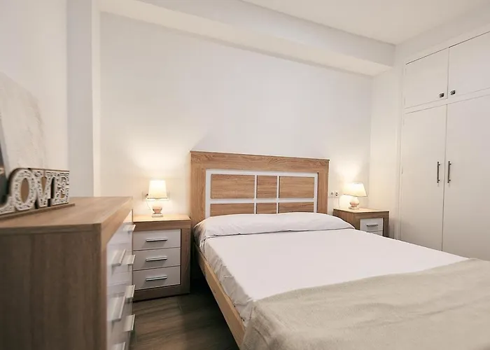 Cotton Cruz רונדה